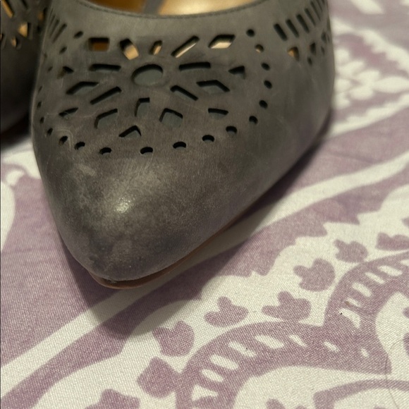 Nine West Gray Perforated Heels - Picture 9 of 11
